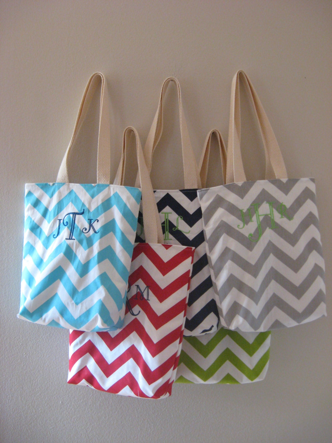Bridesmaid totes 5  monogrammed mini totes, maid of honor gifts - Gifts -  welcome bags, wedding favors, Chevron Bag