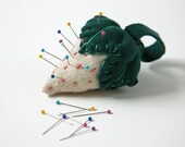 White Strawberry Pincushion, Fruit Pin Cushion, Wool, Cream, Forest Green, Pink, Vintage Style, Embroidered, Sewing Room Decor, Needlecraft