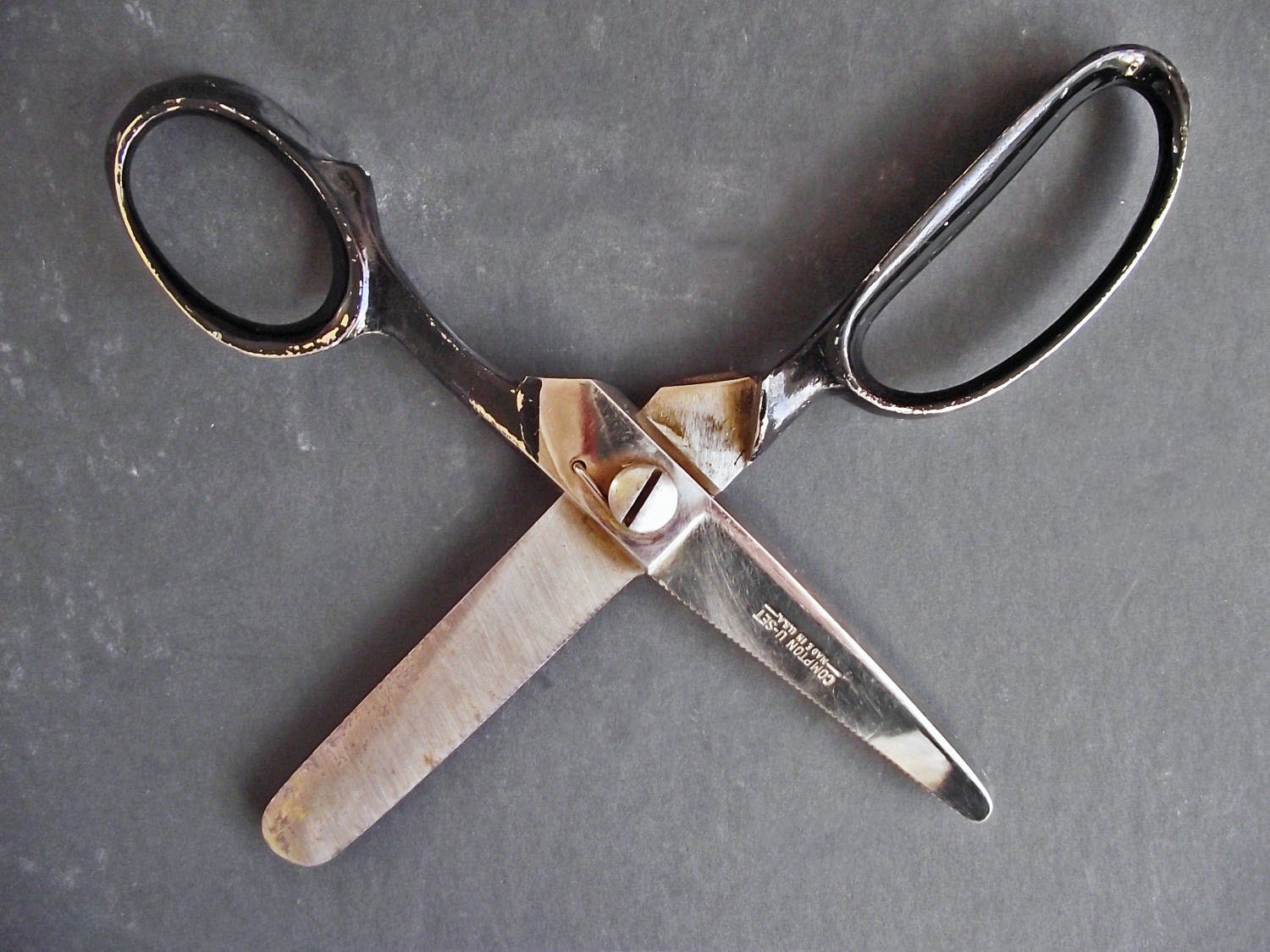 Vintage Scissors -Compton U-Set - Serrated - Sailcloth - Leather Upholstery - R2434