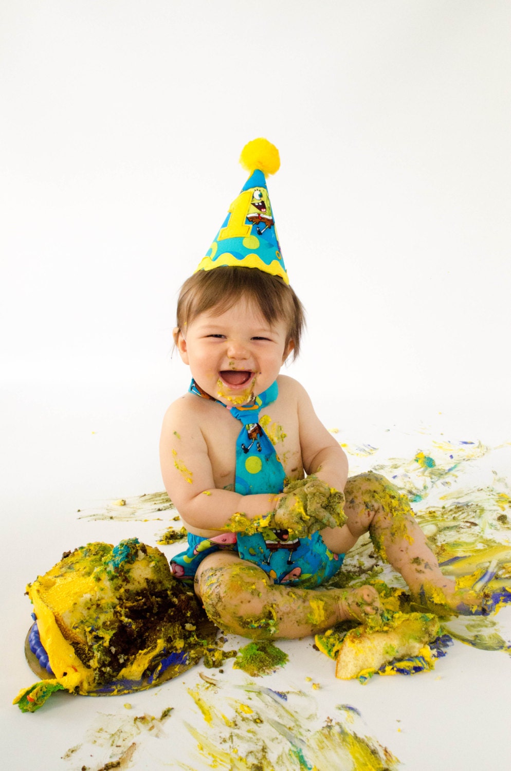 Baby Boy Toddler First Birthday Diaper Cover, Tie & Party Hat -- Spongebob Photo Prop