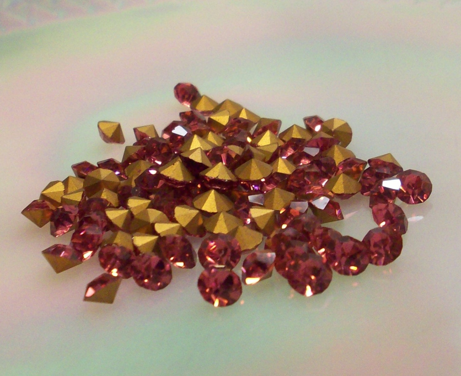 12 Vintage Czechoslovakian Rose Chatons ss28 6.2mm