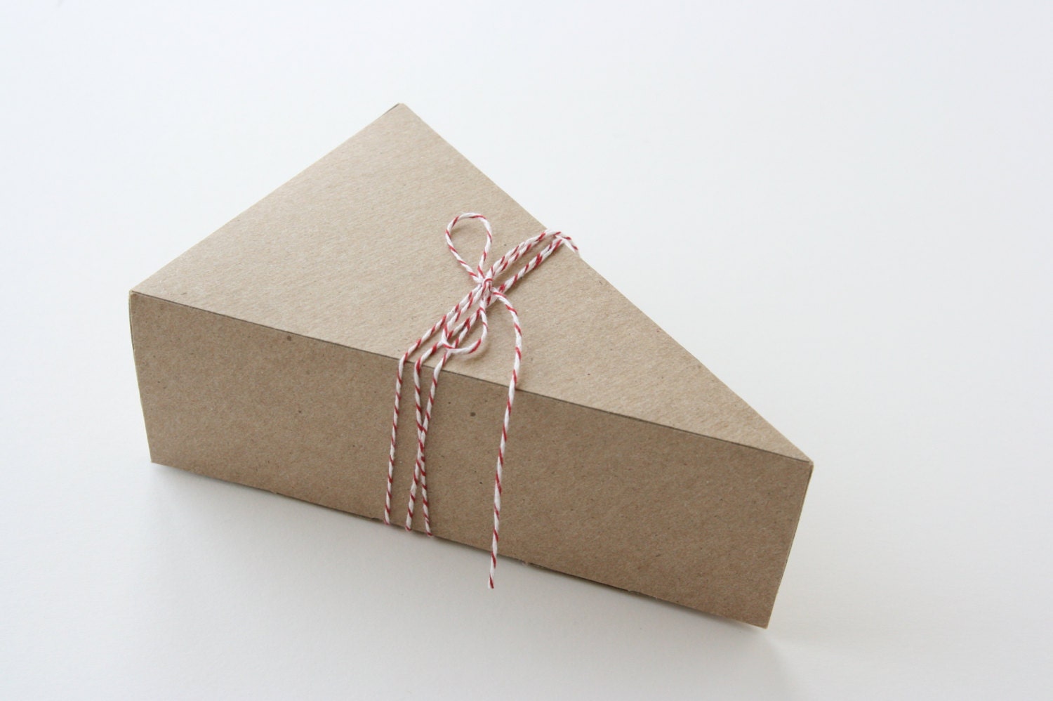 24 LIDDED Wedge-Shaped Pie Boxes