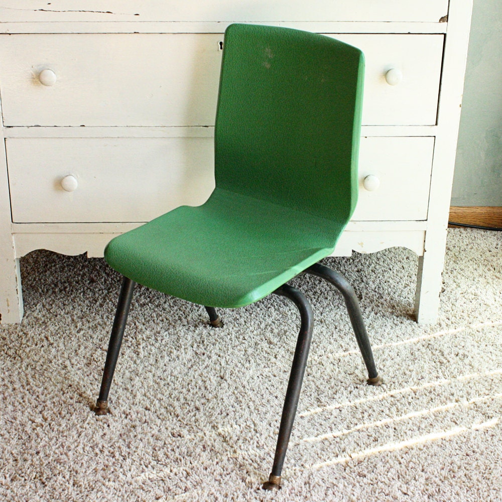 Vintage chair - kids chair - childs chair - molded plastic - kiddie chair - American Desk Mfg Co - stacking