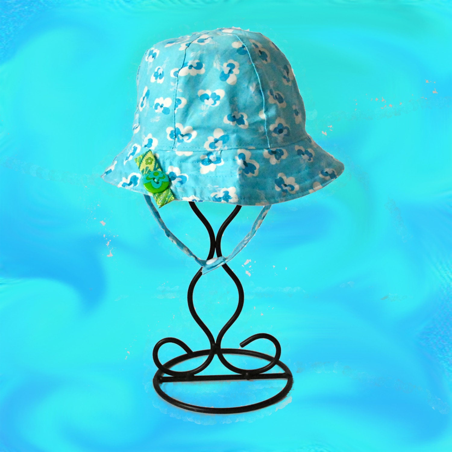 Infant Sunhat Blue and White Floral Size 12mo Reversible