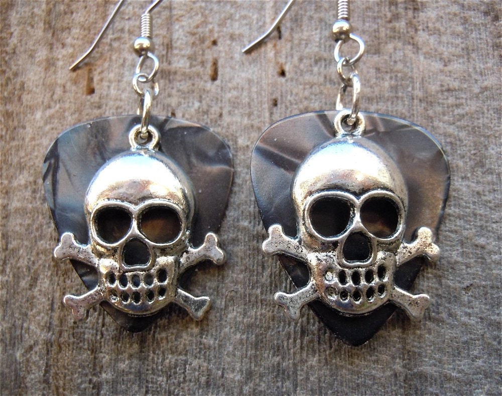 Skull and Crossbones with Gray Guitar Pick Earrings