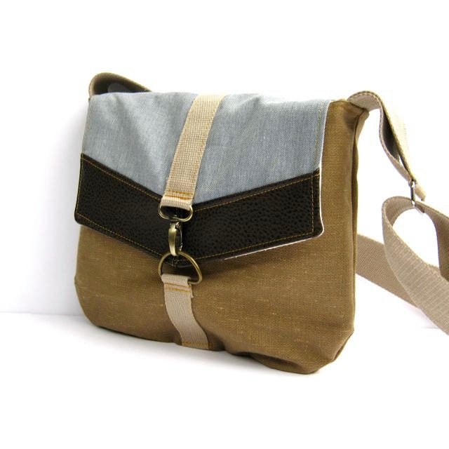 satchel // distressed oak brown canvas - light blue chambray cotton - pebbled brown vegan leather // crossbody bag