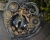 Gothic Steampunk Cat Eye Large Victorian Heart