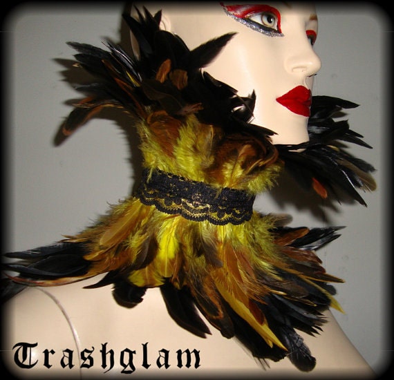 Trashglam Gothic boudoir STEAMPUNK couture coque feathered neck CORSET choker COLLAR