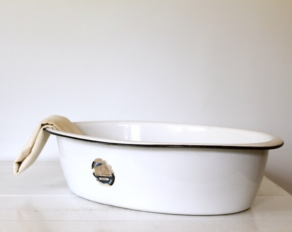 vintage 1930s enamel ware baby basin by