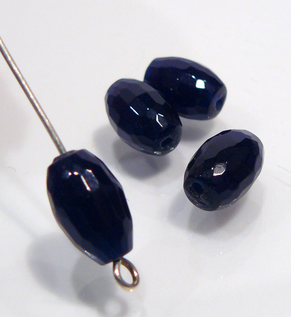 4 Beads....Midnight Blue Faceted Jade Drum Shape Gemstone Beads....10x7mm...BB