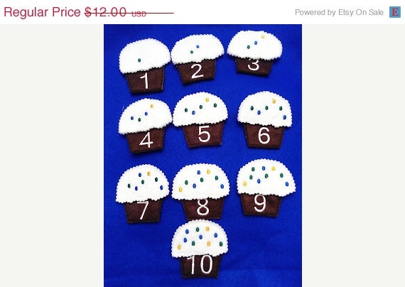SALE Cupcake puzzle number counting Memory game made with felt