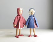 polish jointed wood folk doll / blue