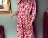 Cute Vintage Dress with Awesome Floral Pattern L-XL