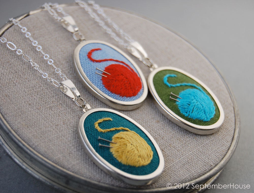 Hand Embroidered Jewelry, Itty Knitty Pendant Necklace with Yarn and Knitting Needles, Made to Order