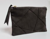 clutch, grafic pouch, ultrasuede in greybrown