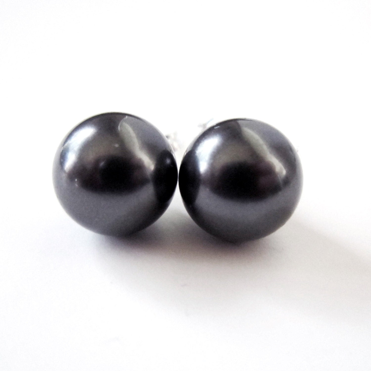 Perfect Pearl Stud Earrings 8mm - Mystic black - Sterling Silver