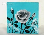 Black and white roses