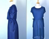 Vintage 1970s Dress / Navy Blue Flutter Dress / Side Tie Dress