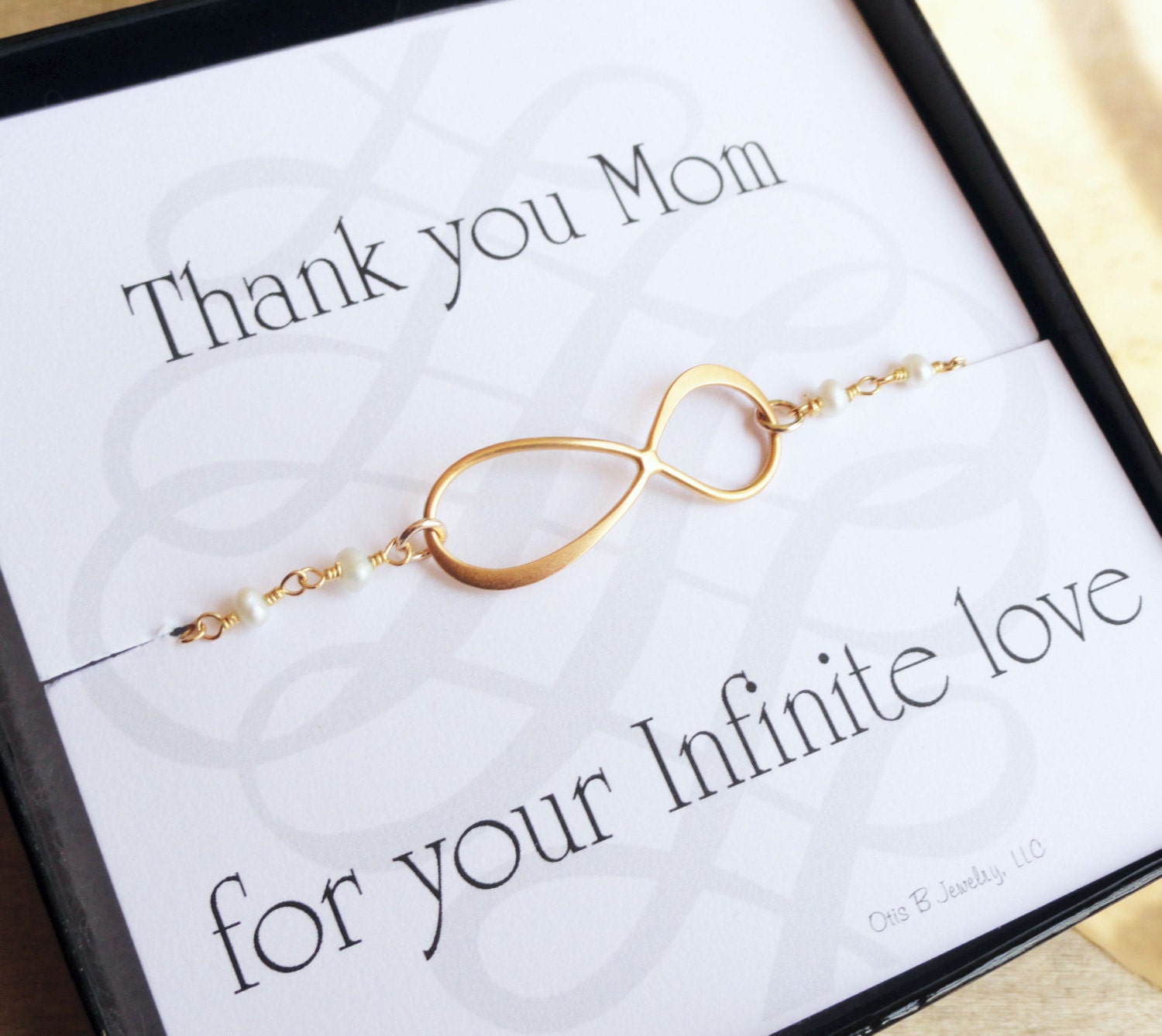 Mothers Infinity Bracelet, Mothers day gift, Wedding gifts for mothers, Gold infinity, sideways infinity symbol, Adjustable gold bracelet