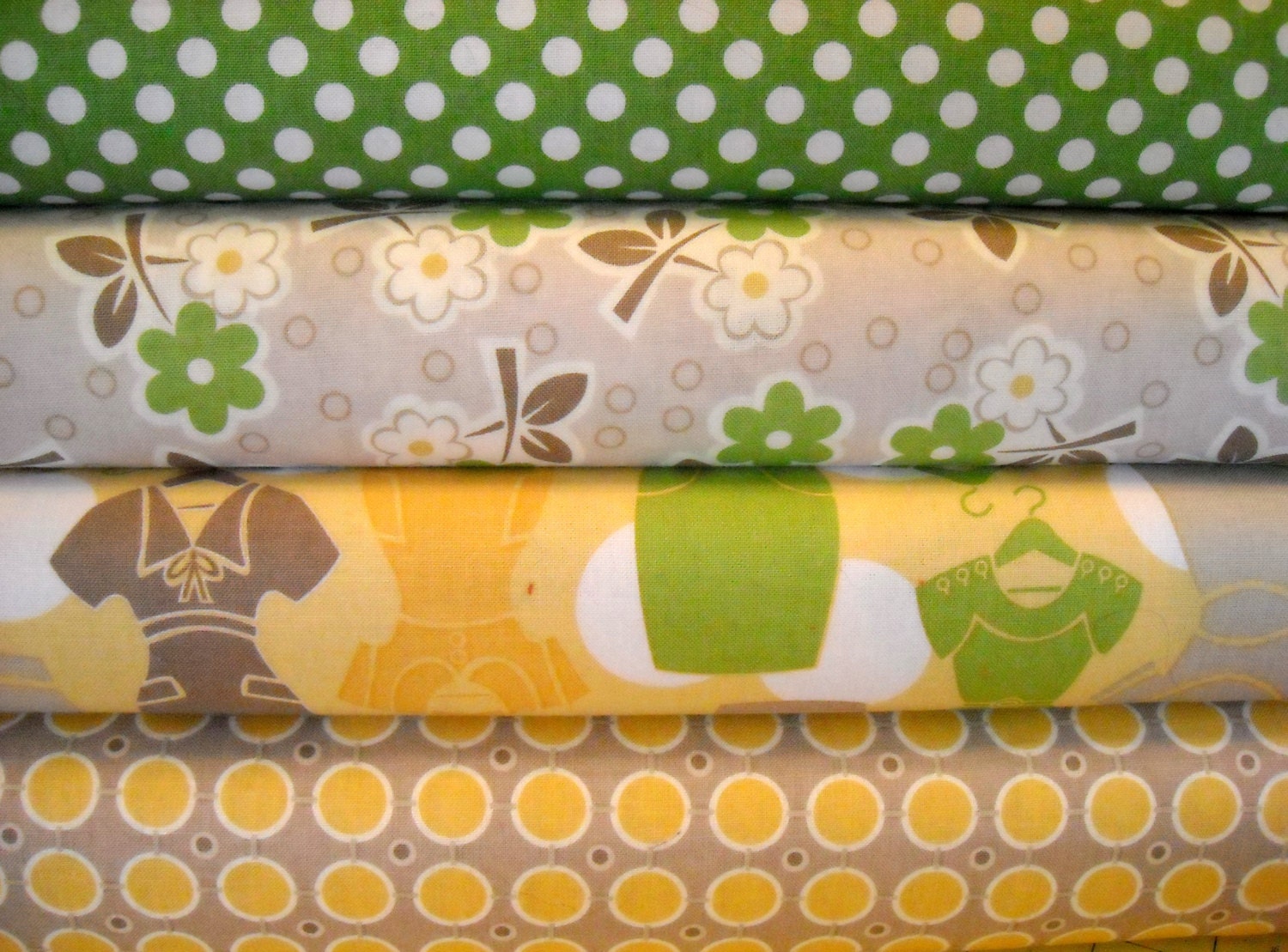Save on Millies Closet 4 Yard Bundle New