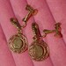 Vtg Romantic Victorian CAMEO Gold tone DANGLE Screw Back EARRINGS