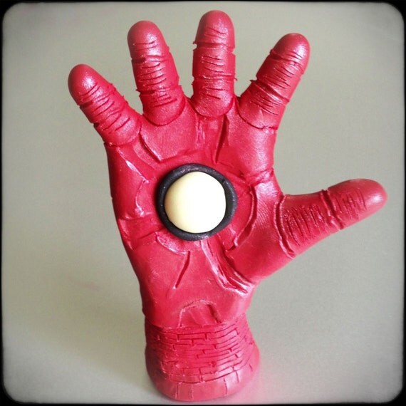toy iron man hand