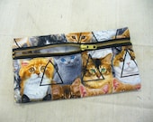 Triangle Cat Pencil Case/Make-up Pouch