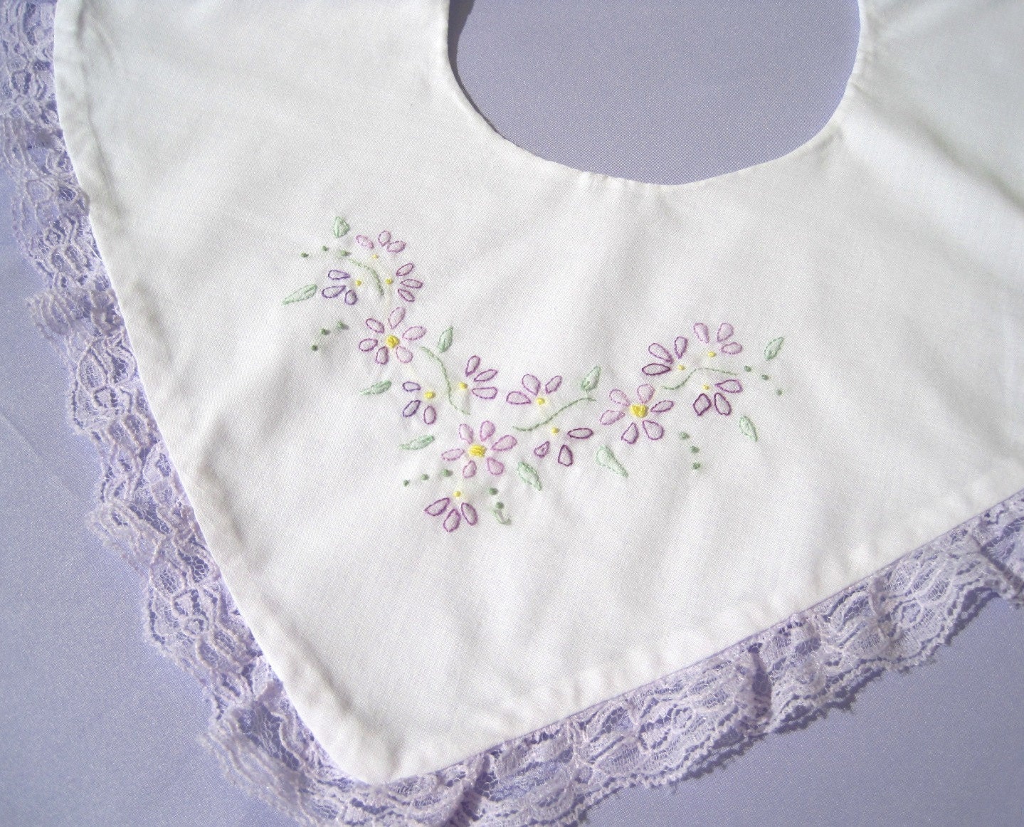 Hand Shadow Embroidered Collar