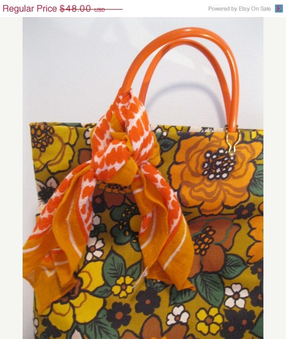 50% OFF storewide sale vintage 1960s market tote GROOVY floral shopping bag purse handbag FLOWER power