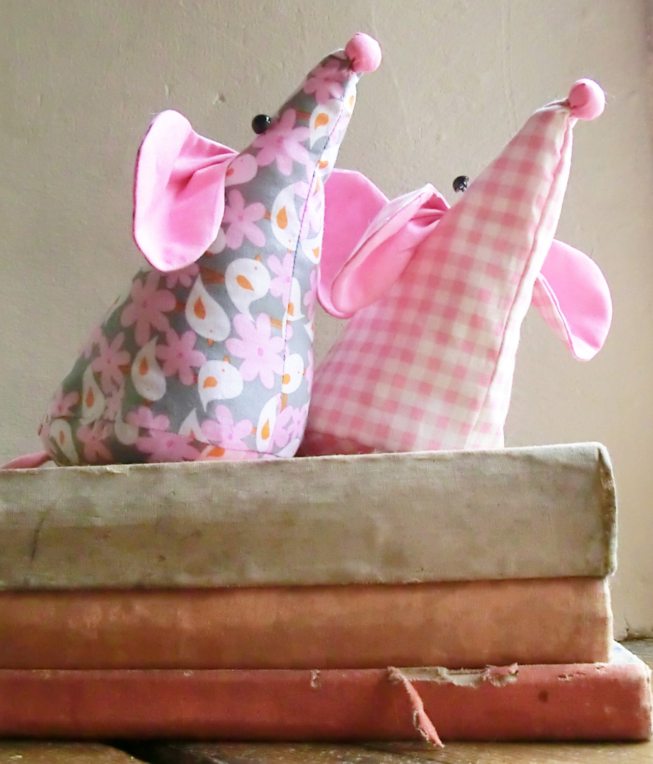 Mouse Doorstop - Sewing Pattern PDF for Mouse Doorstop  -  Instant Download
