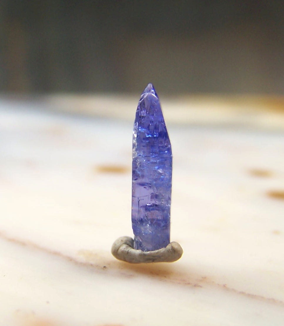 Tanzanite Crystal - Tanzanite gemstone - genuine natural terminated crystal -  wire wrap jewelry stone gem blue purple