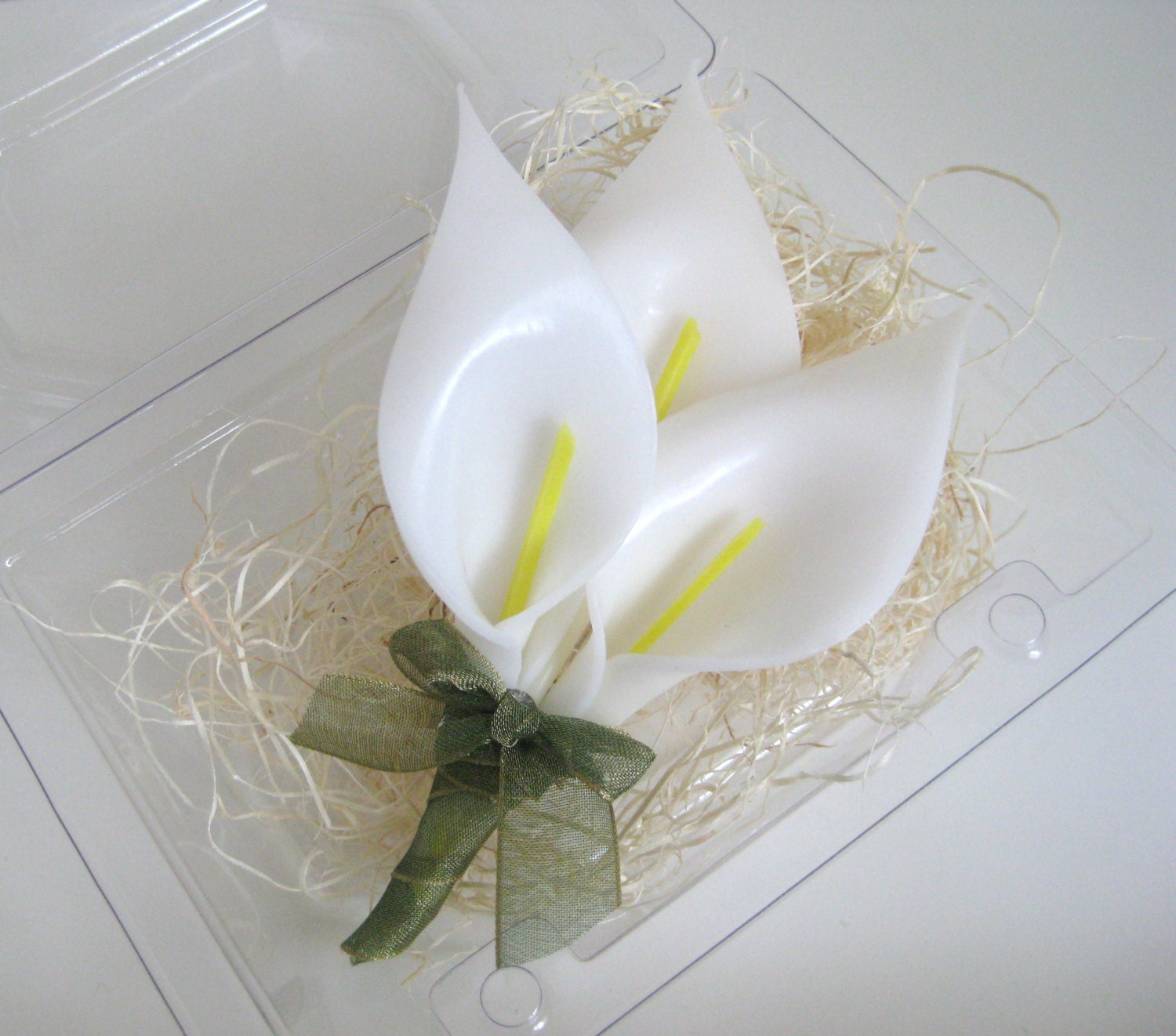 Miniature Calla Lily Soap Bouquet Wedding Favor, Bridal Shower Favor, Handmade Wedding