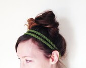 Sweet Pea HEADBAND - Green, One Size, Acrylic Wool Yarn, Double Strand, Wood Bead, Elastic, Stretchy, Fashion, Hip, Yarnival.