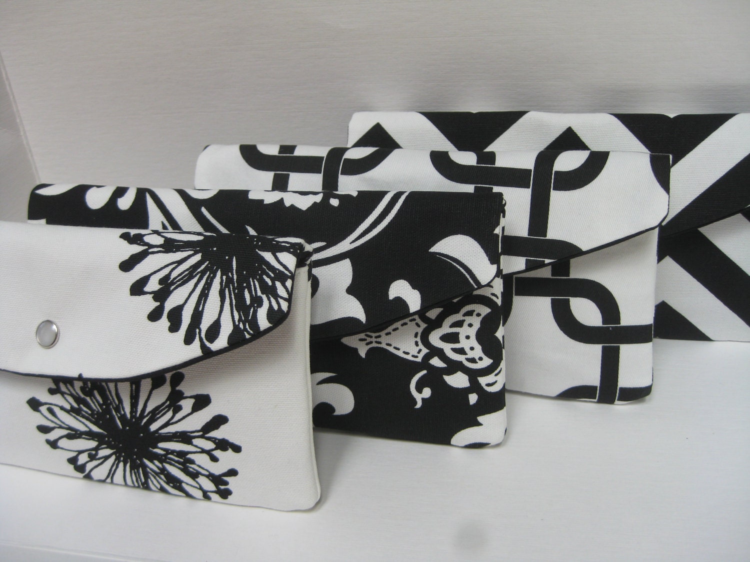 Custom Set of (4) / Design Your Own / The New Jenna Clutch / Perfect for your Bridesmaids
