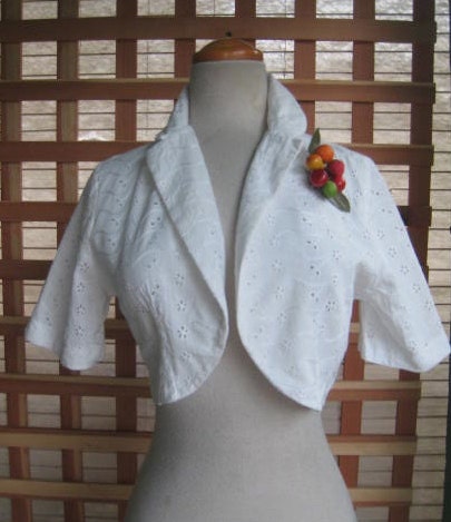 50s WHITE Cotton EYELET Bolero Jacket Detail 1950s Garden Party