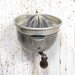Vintage DAZEY Super Juicer Non Electric Churn Retro Kitchen Tool Cup Hand Cranked U.S.A. PeachyChicBoutique on Etsy