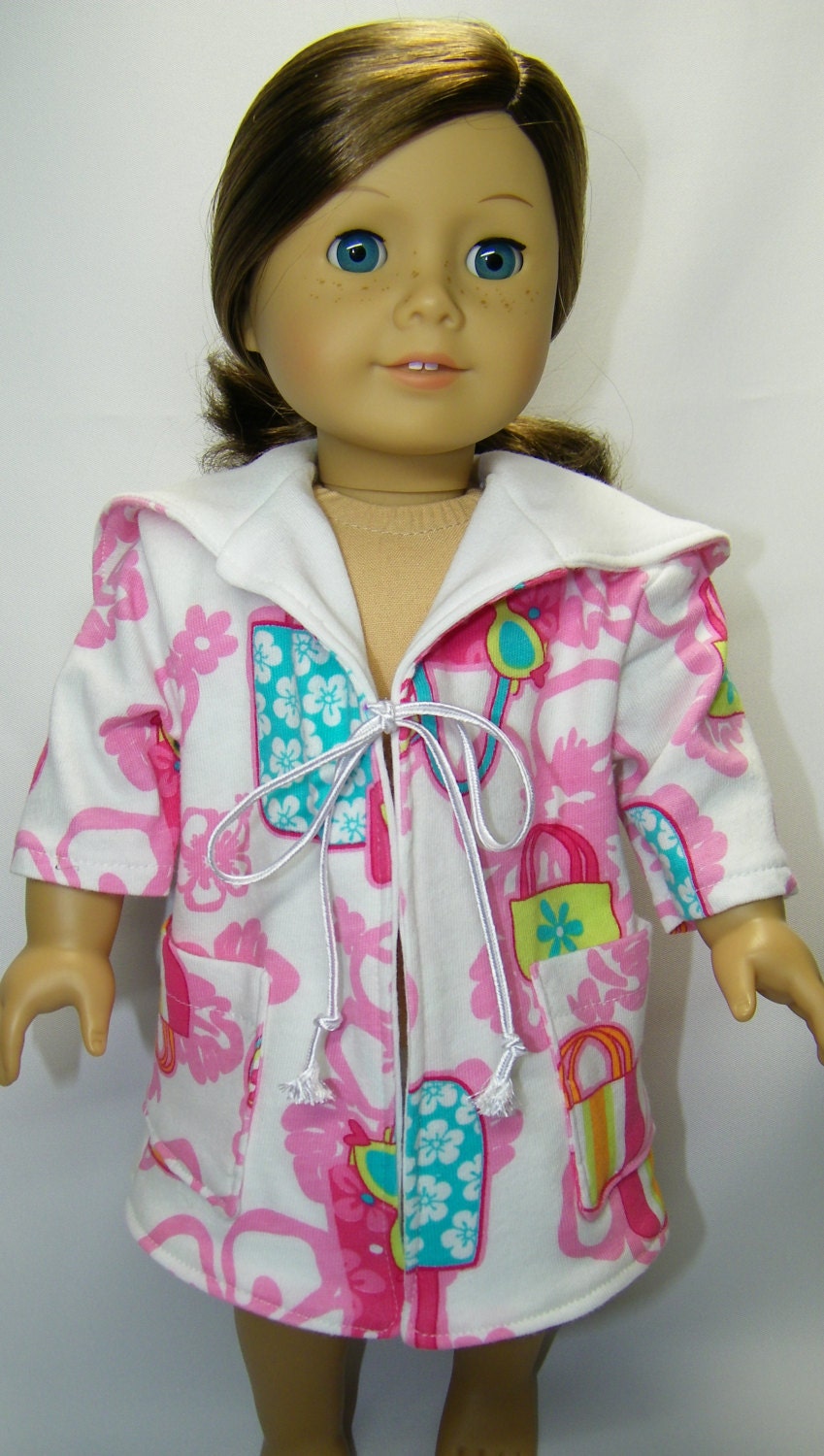 Cover-up for your American girl doll