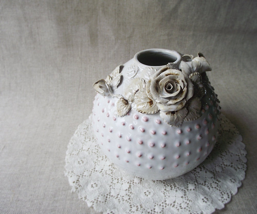 Vase with pink dots and roses  - Wheel thrown - Stoneware (grès) Vase