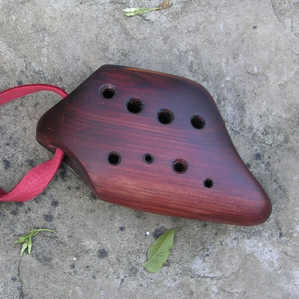 Key of High C sharp (Db)  WindWing Ocarina - Tennessee Red Cedar Hardwood - Chromatic donati progression