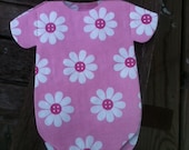 Its a Girl. Set of 30 Baby shower onesie napkins or decoration. In shades of pink with button daisies. Il_170x135