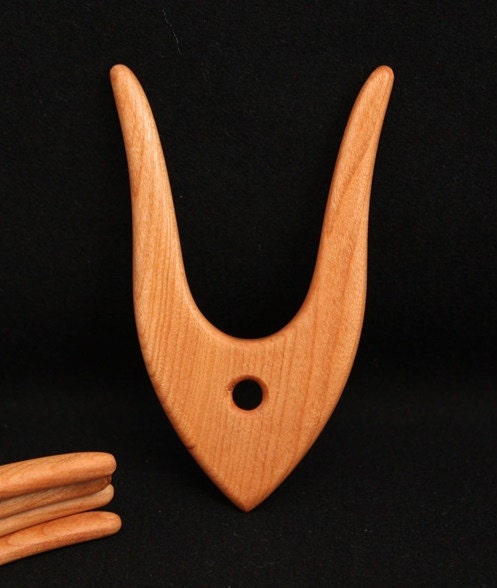 Handmade Lucet - Cherry