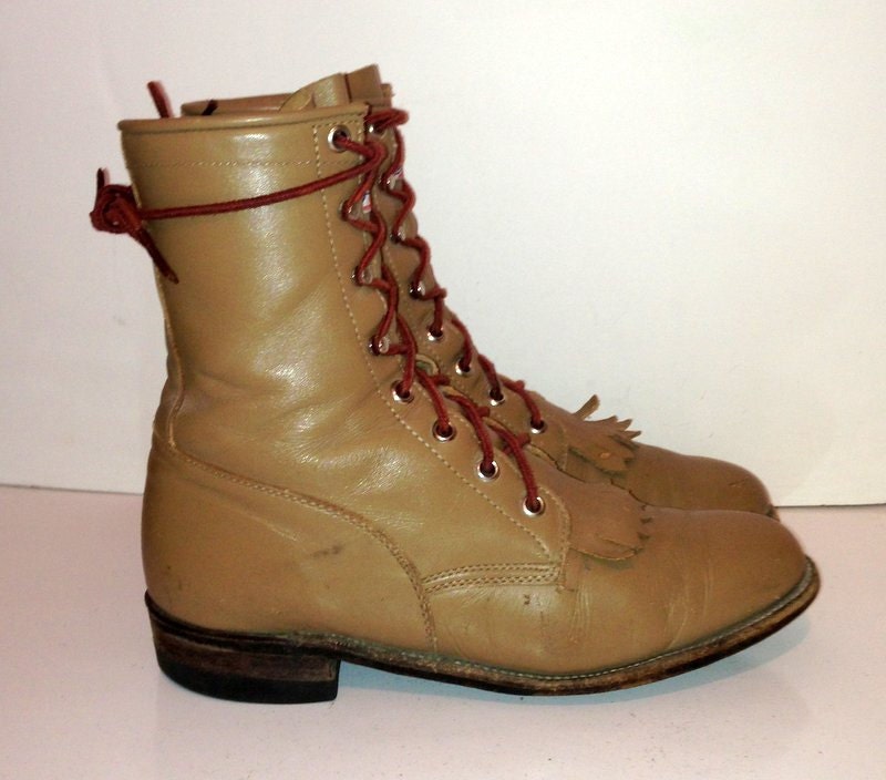 Sz 7.5 Vintage light brown leather lace up Justin granny combat boots.