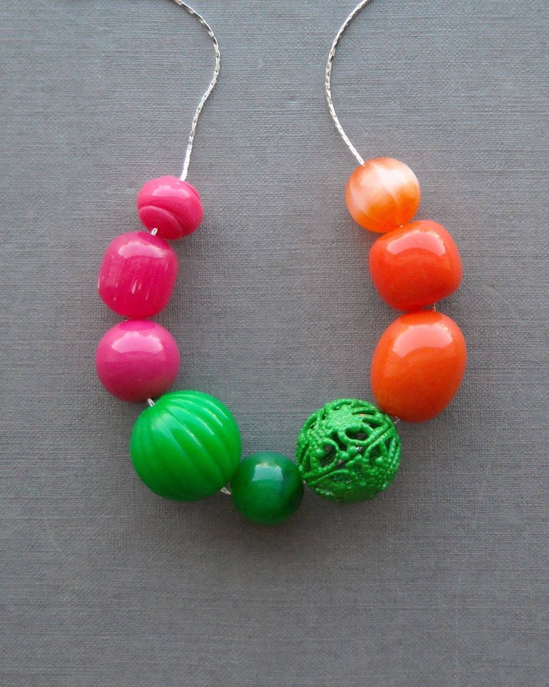 feminine ions necklace - vintage lucite