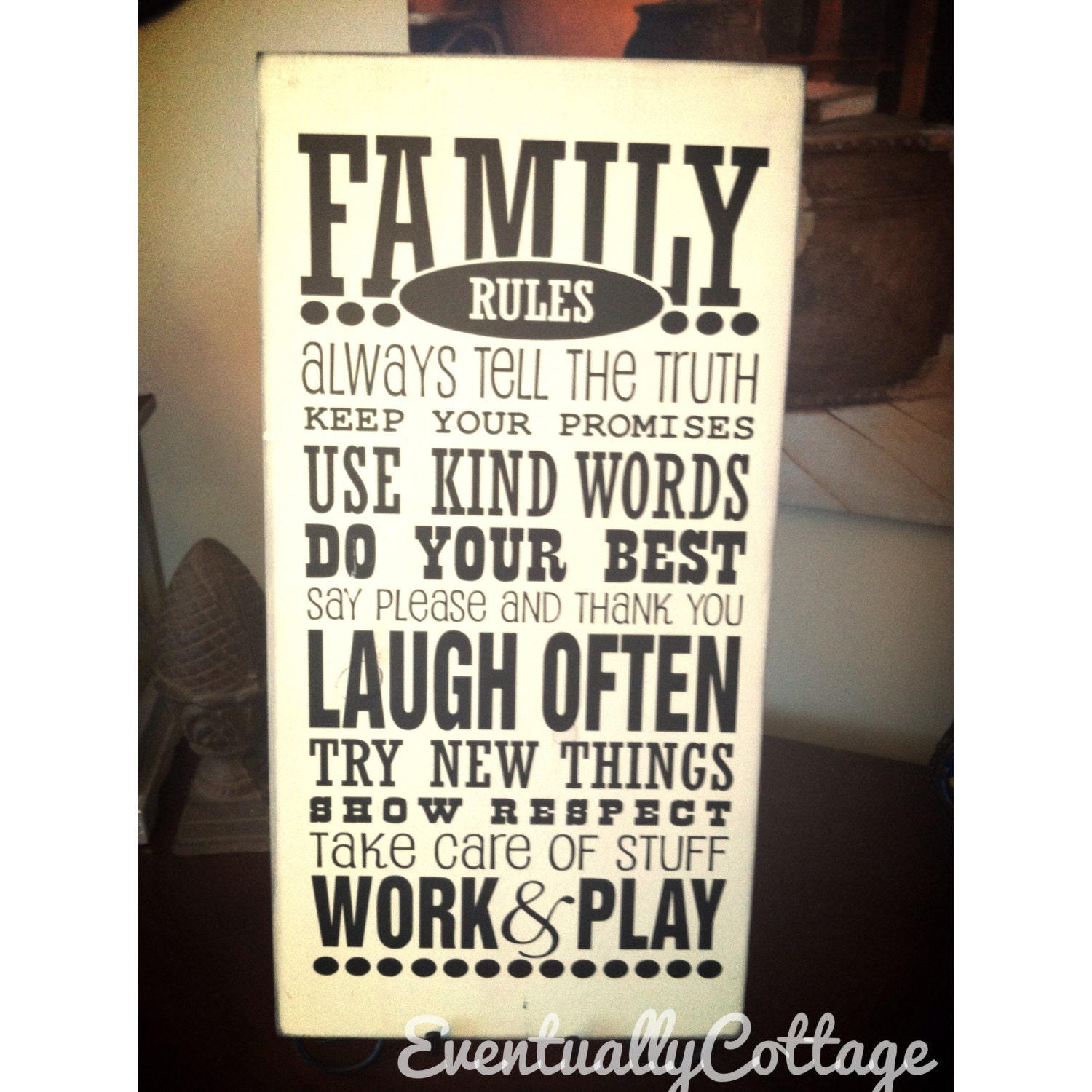 Family Rules sign