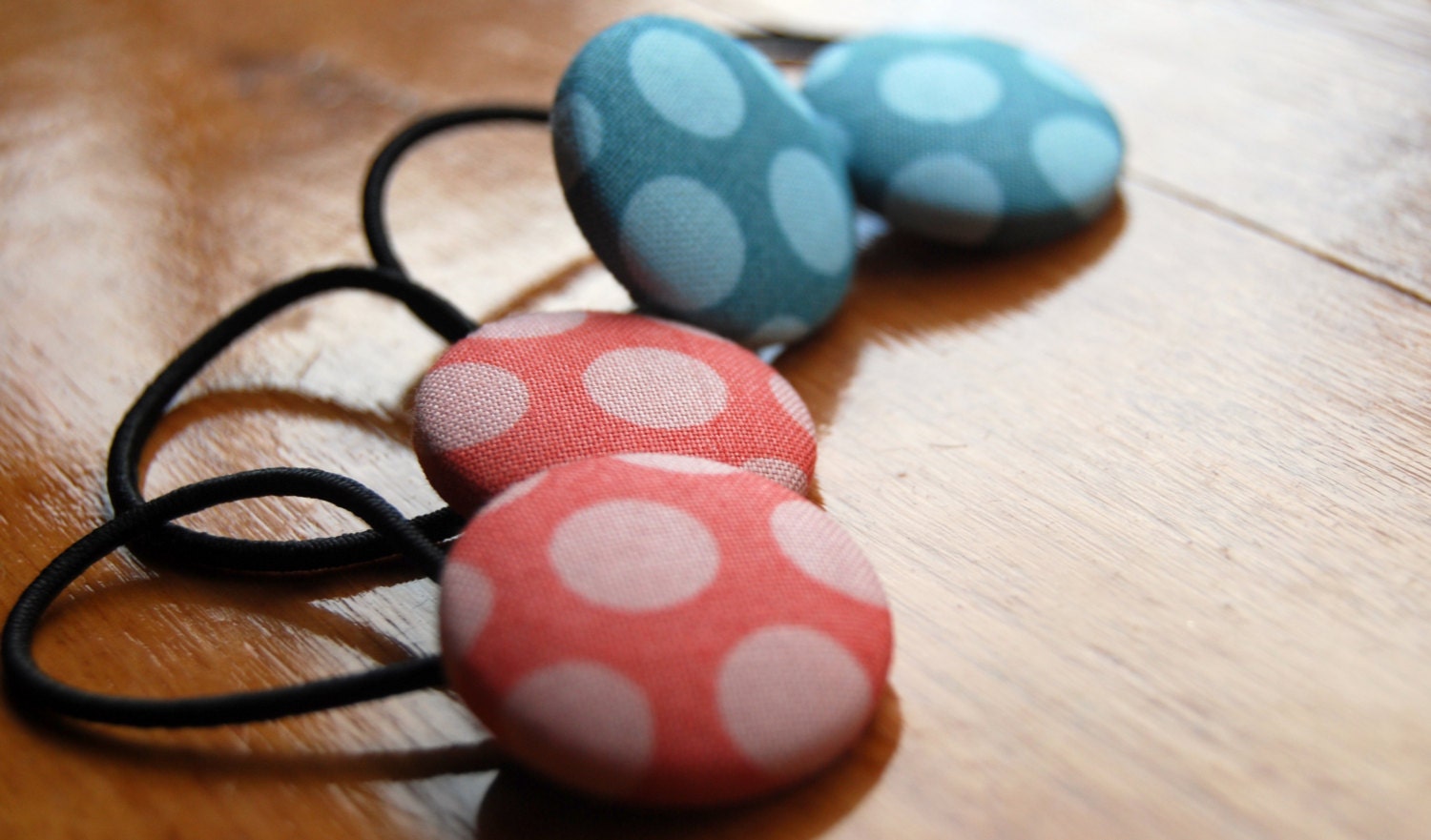 Dotty Hair Ties