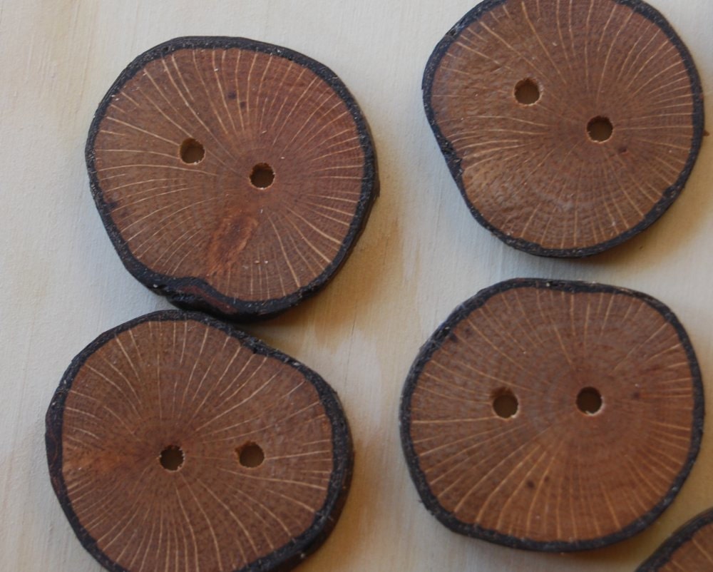 8 Oak Wooden Buttons 1 3/8 inches, 35 mm