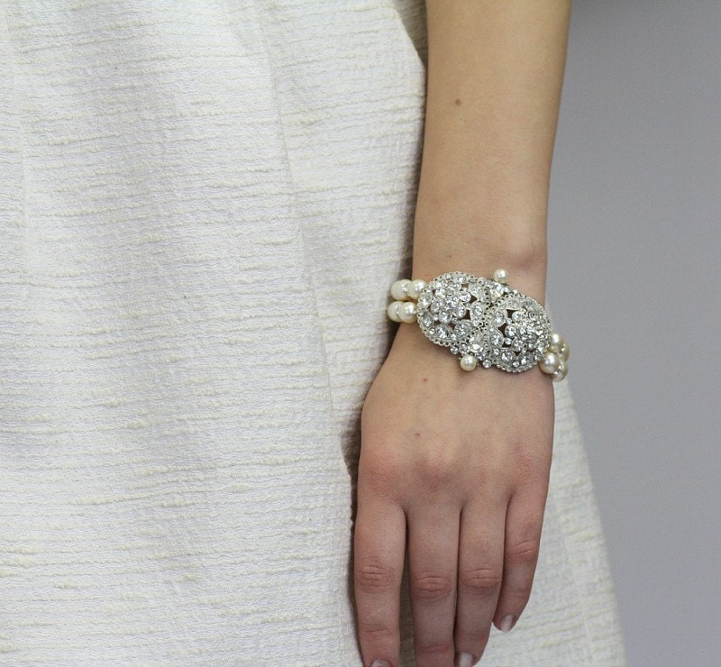 Vintage  Bracelet, Pearl Crystal Bracelet, Ivory Cream Off White Pearl Bracelet, Wedding Jewelry, Two Strand Pearl Bracelet- Style 354