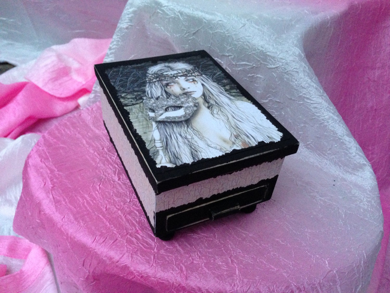 Wood Jewelry Box with Beautiful Victoria Francis Print
