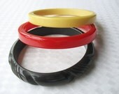 Bakelite Bangle Set carved Black/Brown Creamed Corn and Cherry Red Spacers 1930's