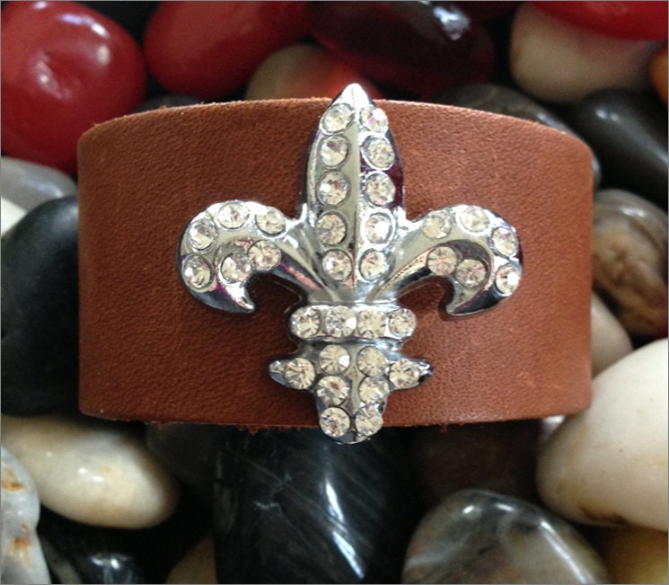 Leather Snap Cuff with Rhinestone Fleur de Lis